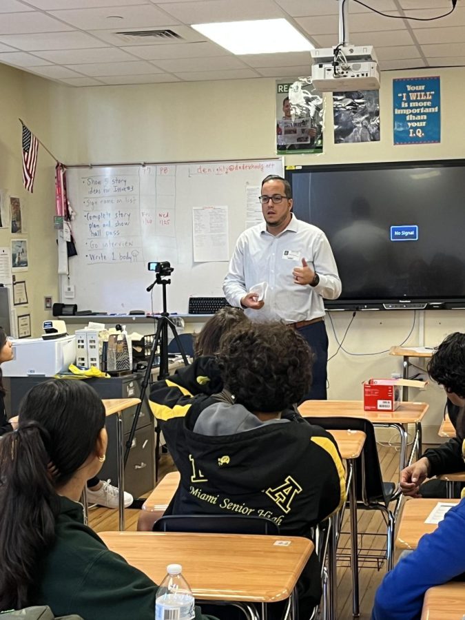 As part of The Great American Teach-a-thon, Mr. Alvarez, the Miami Bayside Foundations educational director, helped teach Mr. DeNights AP Seminar and journalism classes.