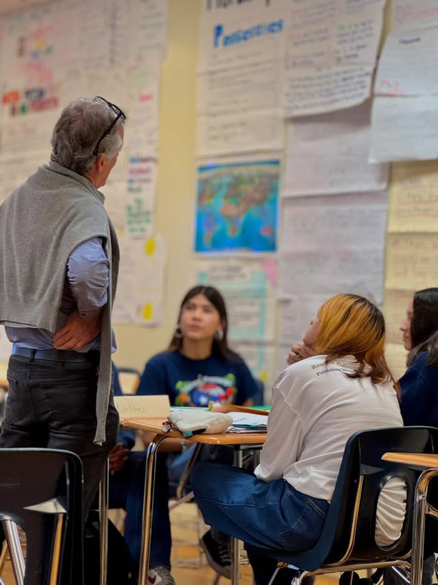 Dr. DeNight teaching his 6th period AP Capstone Seminar class.